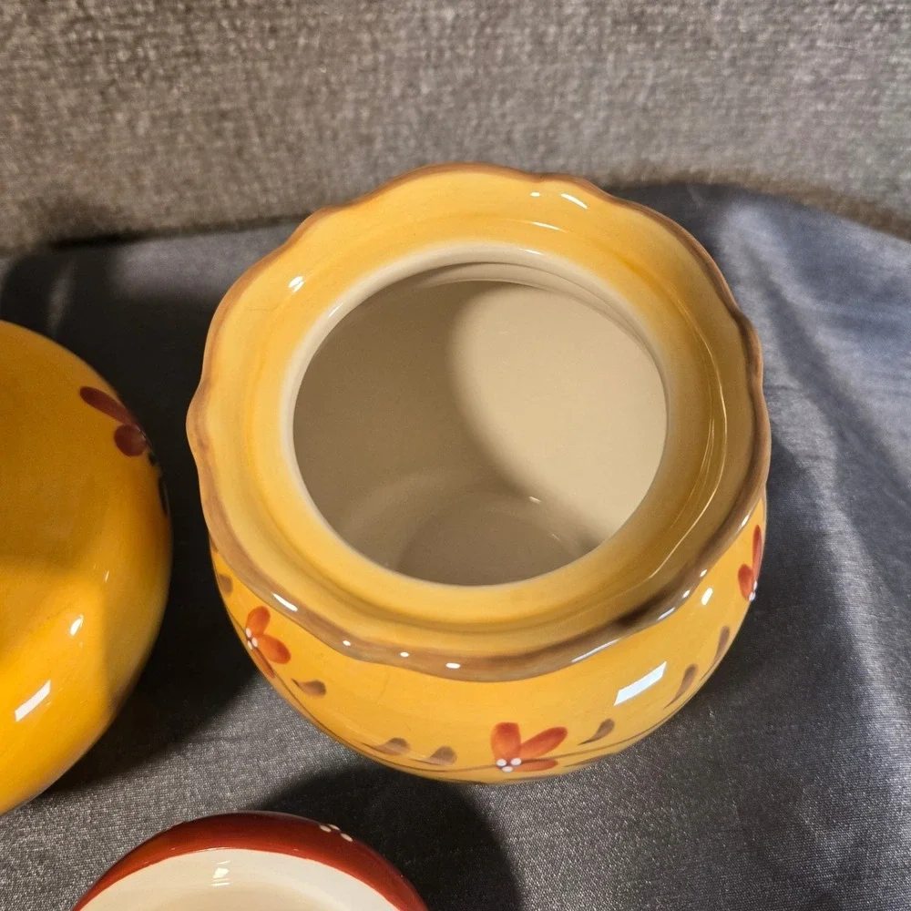 Demdaco Bienvenue Ceramic Creamer and Sugar Bowl Set Yellow‎ Floral 2003